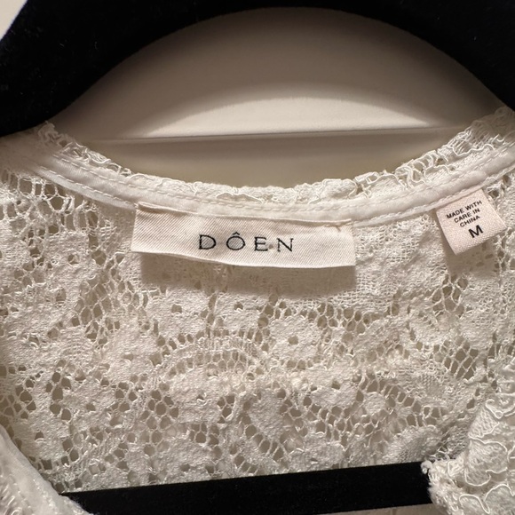 Doen White Lace Button-Front Blouse - Picture 7 of 7